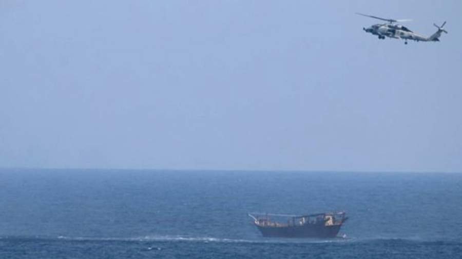 В Индийском океане перевернулось китайское рыболовное судно с 39 людьми на борту<br />
