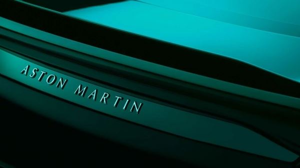 Лоуренс Стролл продал часть акций Aston Martin в Китай